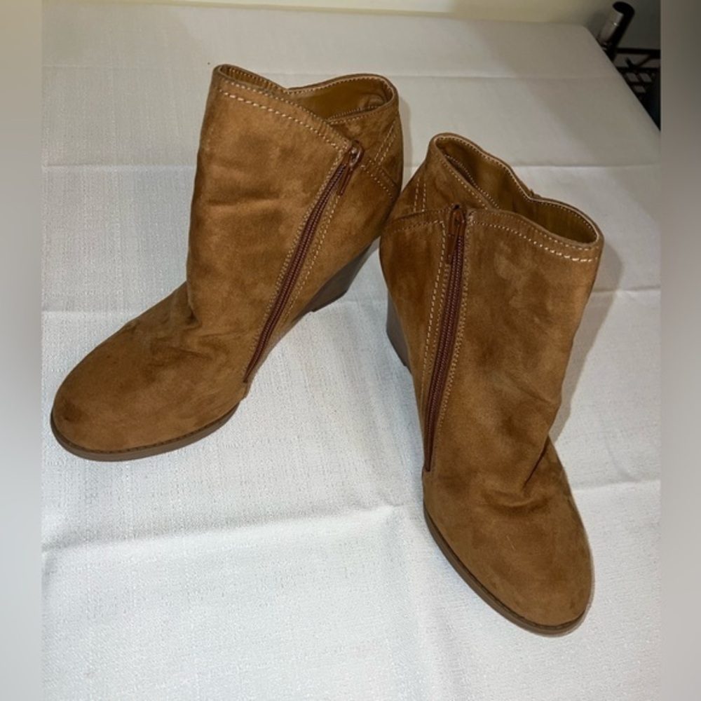 Ruff Hewn Holley Ankle Boots Wedge Heel Tan Brown Zippers Women's Size 10M